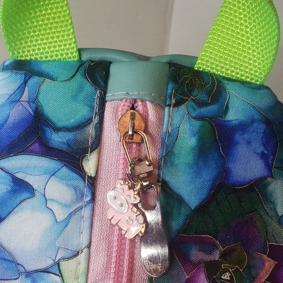 Handmade Mini Backpack - Picture 9 of 11